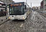 Автобус блъсна пешеходка, блокира кръстовището на "Красно село"