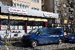 Полиция влезе в култовия ресторант "Грозд", собственост на човек на Божков (НОВИ СНИМКИ)