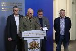 Щабът за коронавируса обяви крути мерки след идването му в страната