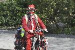 Софиянец демонстрира стил по преме на корона-кризата