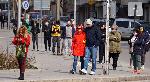 Дълги опашки пред хипермаркети във Варна