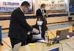 Бургас - Пандемия коронавирус - Заседание на Общински съвет - Бургас в спортна зала