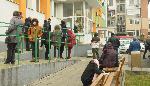 Бургас - Пандемия коронавирус - Опашки пред Регионалната агенция по заетост