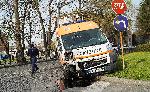 Линейка катастрофира в дърво