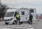 Полиция и таксита очакват пристигащите в София през автомагистрала "Тракия"