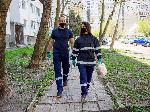 СОФИЯ - Доброволци от формированието към Столична община помагат на възрастни хора по време на кризата с Ковид-19