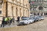 Фалшив призив за протест събра столичната полиция пред Парламента