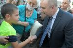 София - Президентът слезе при потестиращите пред "Дондуков"2