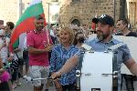 За втори ден протест в подкрепа на президента се провежда на "Дондуков 2(НОВИ СНИМКИ)