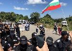 БУРГАС, плаж Росенец - масово нашествие на летовници пред лятната резиденция на Ахмед Доган