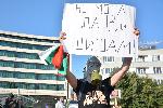Антиправителствения протест се премести пред Парламента от ранно утро