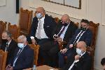 Депутатите обсъждат петия вот на недоверие срещу правителството