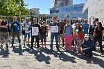 Протестиращи чакат пред Районния съд освобождаването на Петър Кърджилов (обновена)