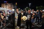 38-ми ден на протести: Участниците запалиха свещ за Успение Богородично