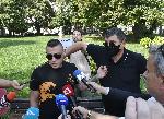Хора от контрапротеста дадоха пресконференция