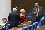 СОФИЯ - Първо заседание на Парламента в залата на бившия Партиен дом
