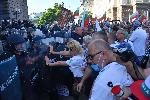 СОФИЯ - Антиправителствен протест в първия парламентарен ден на есенния сезон