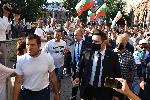 СОФИЯ - Антиправителствен протест в първия парламентарен ден на есенния сезон - президентът Радев влиза в Парламента