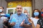 Бургас - Протест на родители срещу задължителното носене на маски в училище