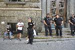София - Група протестиращи в сградата на НС