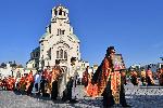 София - полагане на мощите на свети Климент, папа Римски, и свети мъченик Потит в старинния храм „Св. София“