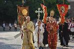 София - полагане на мощите на свети Климент, папа Римски, и свети мъченик Потит в старинния храм „Св. София“
