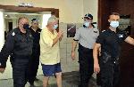 Александър Милкинов, хванат да блудства с 4 малолетни момчета в Хасково, остава в килията