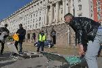 София - Антиправителствен протест - Пърформънс „Леглата не лекуват сами“