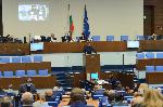 След онлайн регистрация депутатите изслушаха здравния министър