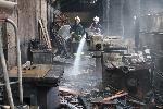 Голям пожар унищожи склад за строителни материали във Варна