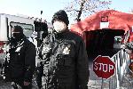 София -   Първи ваксинационен център пред Столичната РЗИ - COVID-19