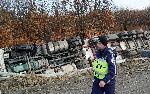 Тир се преобърна в канавка на АМ “Марица”