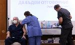София - Ваксини срещу COVID-1 - Първи васинирани - ВМА - Венцислав Мутафчийски