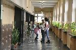 София - Министърът на образованието и науката Красимир Вълчев е на посещение в 143-то ОУ „Георги Бенковски“