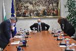 София - Румен Радев започна консултации за парламентарните избори