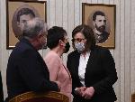 Президентът започна консултации с парламентарно представените партии - БСП