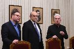 Президентът започна консултации с парламентарно представените партии - Атака