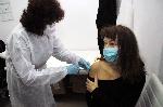 Втори ден продължава имунизацията на учители в Бургас