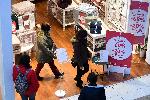 Столичните молове отвориха врати