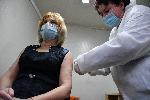 Започна ваксинация на учителите в София