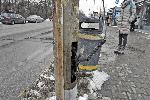 Десетки необезопасени кабели застрашават живота на столичани
