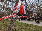 Варна е украсена с големи мартеници