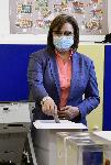 София - Парламентарни избори - Гласуване -  Корнелия Нинова - БСП за България