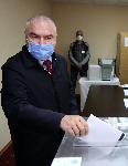 Веселин Марешки гласува във Варна