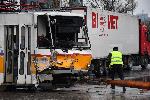 София - Катастрофа между трамвай 20 и ТИР