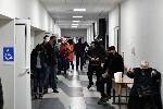 Въреки проблемите в Търновско, все повече българи гласуват машинно, опашките не стихват