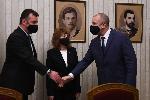 София- Кконсултации- Има такъв народ