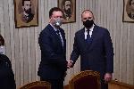 Президентът Румен Радев връчи мандат за съставяне на правителство на ГЕРБ-СДС