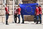 Издигнаха знамето на Европейския съюз пред Президентството