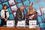 В ЦИК изтеглиха жребия за номерата на партиите в бюлетината за пресрочните парламентарни избори